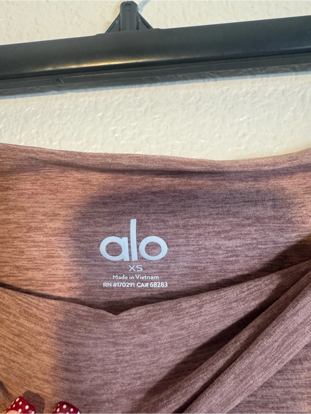 ALO Alosoft High-Waist 7/8 Highlight Legging in Dark Pink Rose Quartz - XS